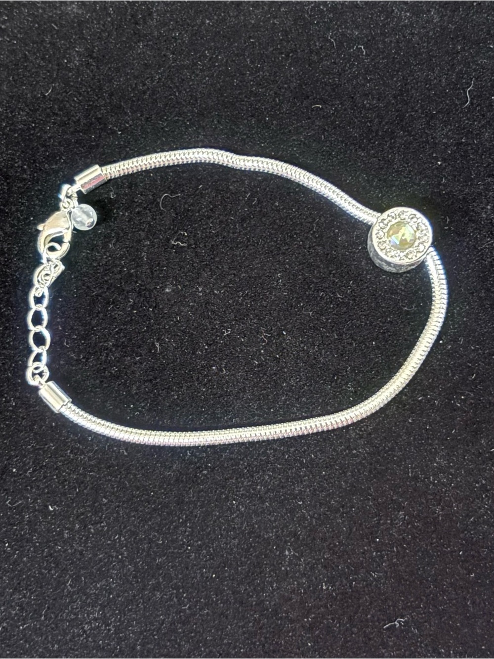 Avon Cherished Memories Starter Bracelet Silver-Tone with Clear Crystal Charm